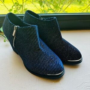 Joan Boyce Blue Silver Studded Accent Booties Size 9.5